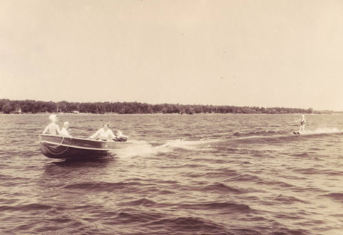 WeHaKee water skiing 1958